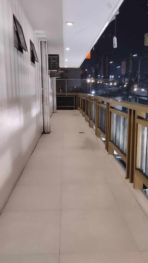 Aurora Suites ปาไซ ภายนอก รูปภาพ